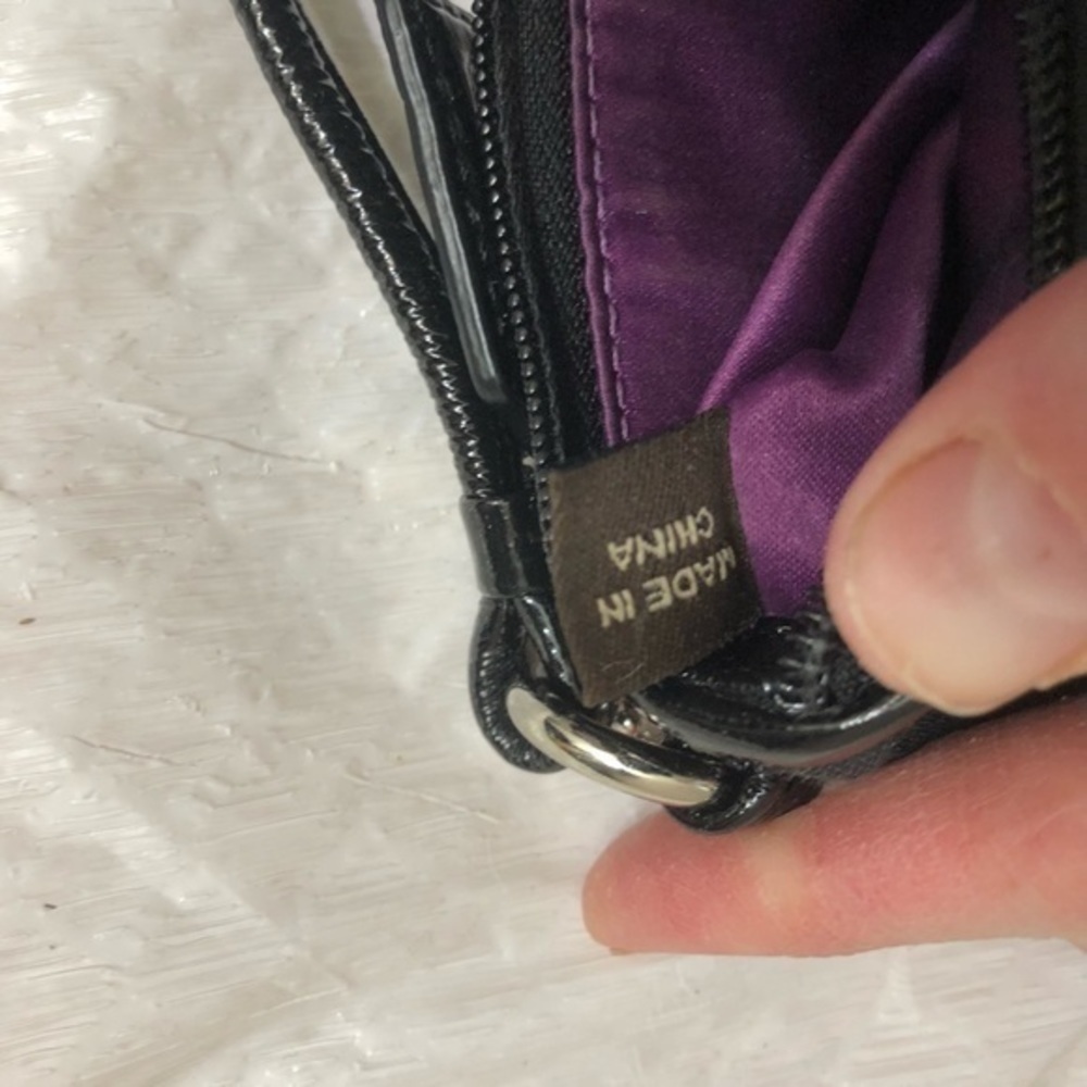 Coach signature c black  poppy wristlet - Picture 5 of 5